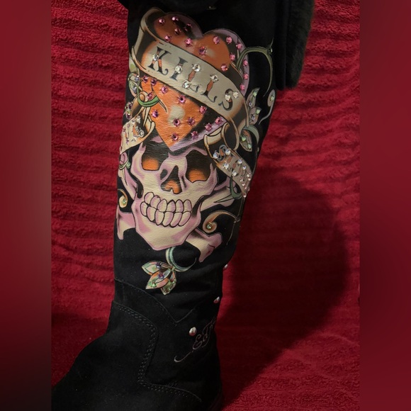 Ed Hardy Skull & “Kills” Heart Faux Fur Suede Tall Boots | Women’s US 6 - Picture 7 of 10